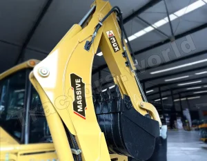 Massive 3CX Backhoe Loader In Antigua & Barbuda