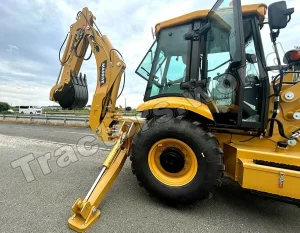 Massive 420 Backhoe Loader In Antigua and Barbuda