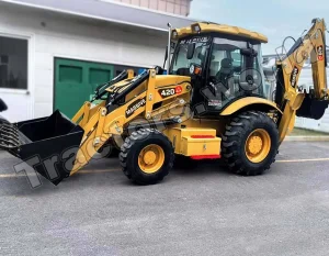 Massive 420 Backhoe loader In Antigua and Barbuda